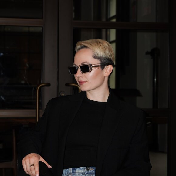 BRAND NEW Prada PR06YS 12R09T Transparent Grey Rectangle Unisex Sunglasses - Picture 10 of 10